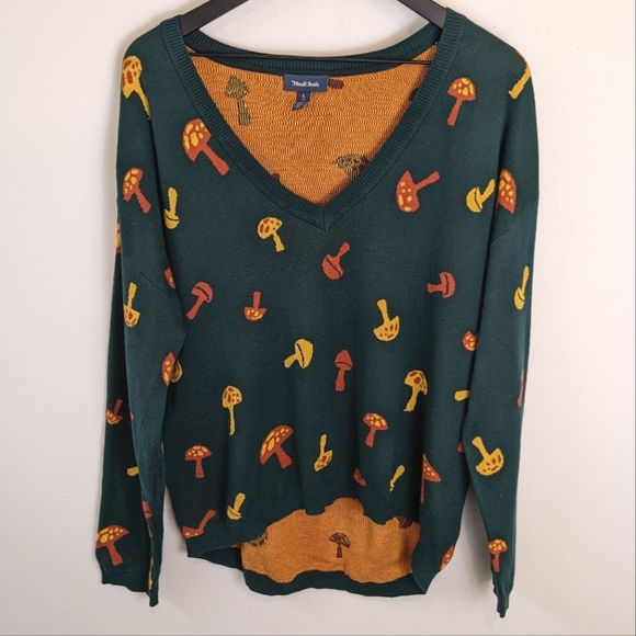 Modcloth Sweaters - Modcloth So Mushroom In My Heart V Neck Green Sweater